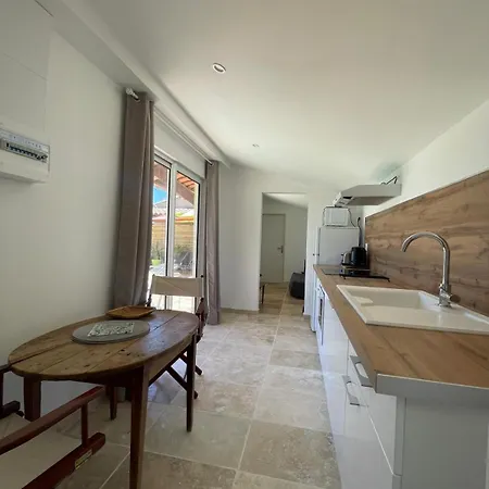 Apartment T2 Piscine Proche *
